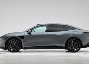 极氪001改款如新车，要将内卷进行到底？