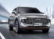 打响“荣卷风”第二战！“12万级最强混动SUV”荣威D5X DMH开启预售