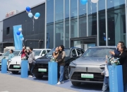 魏牌打出蓝山“王炸”，插混造车派决心硬刚增程资本派？