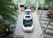 不停跑，不停电 沃尔沃EM90闪耀亮相2023上海马拉松