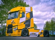 【国际快讯】雷诺出售日产约2.5%股份；沃尔沃最后一辆柴油车下线；法国汽车零部件巨头彼欧将更名