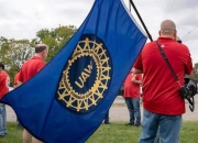UAW：大众美国工厂工人申请工会选举
