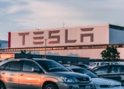 研究公司：印度电动汽车销量今年将上涨66%